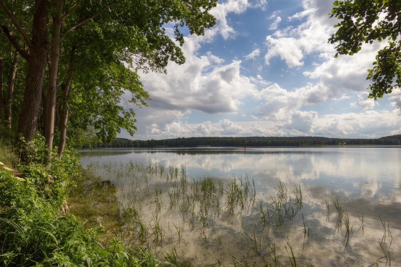 Apartament Przy Jeziorze Nr 2 Olsztyn  Exteriör bild